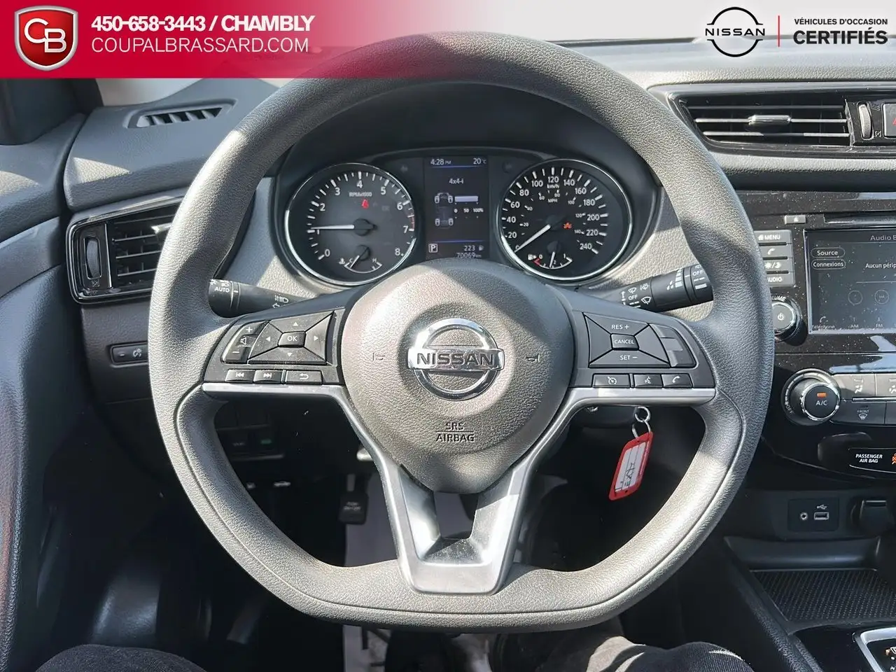 Nissan Qashqai снимка Nissan Qashqai