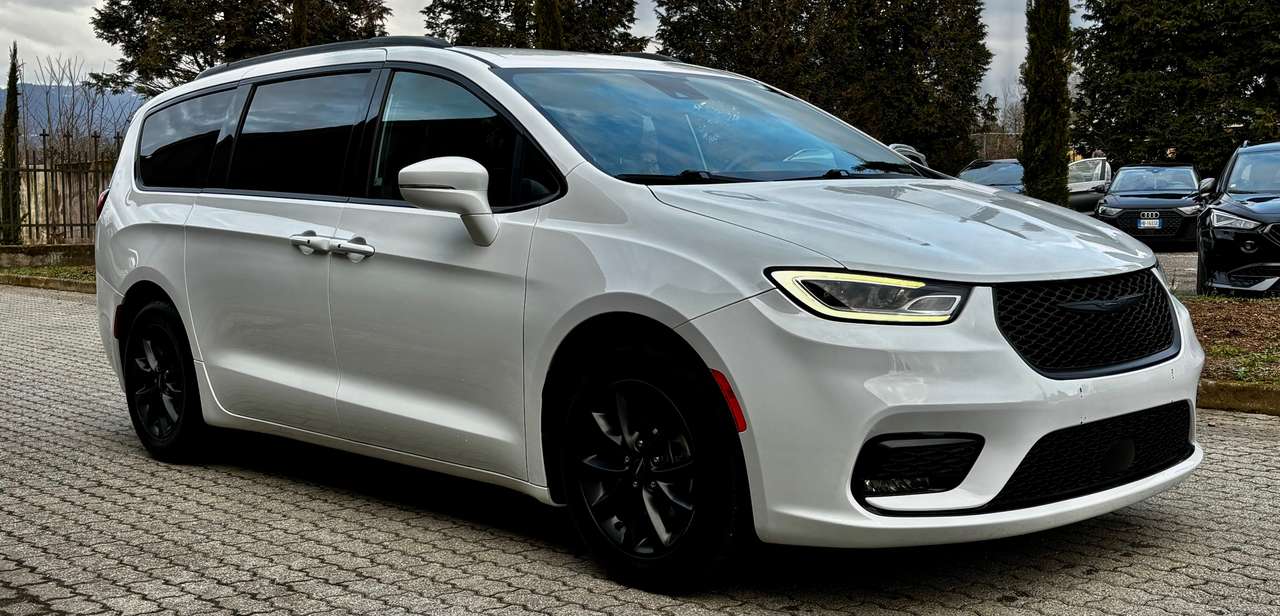 Chrysler Pacifica GPL TOURING S  AUTOMATIC AT9  7 POSTI