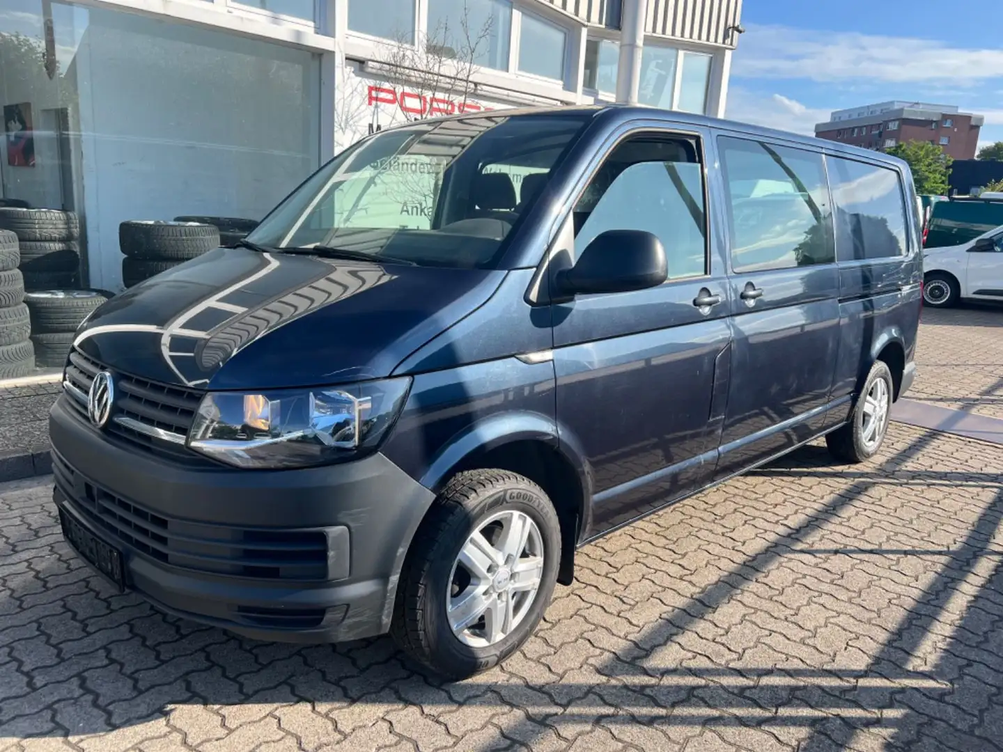 Volkswagen T6 Transporter T6 TRANSPORTER 4MOTION LANG STANDHZ/DAB/AHK/1.HD Bleu - 1