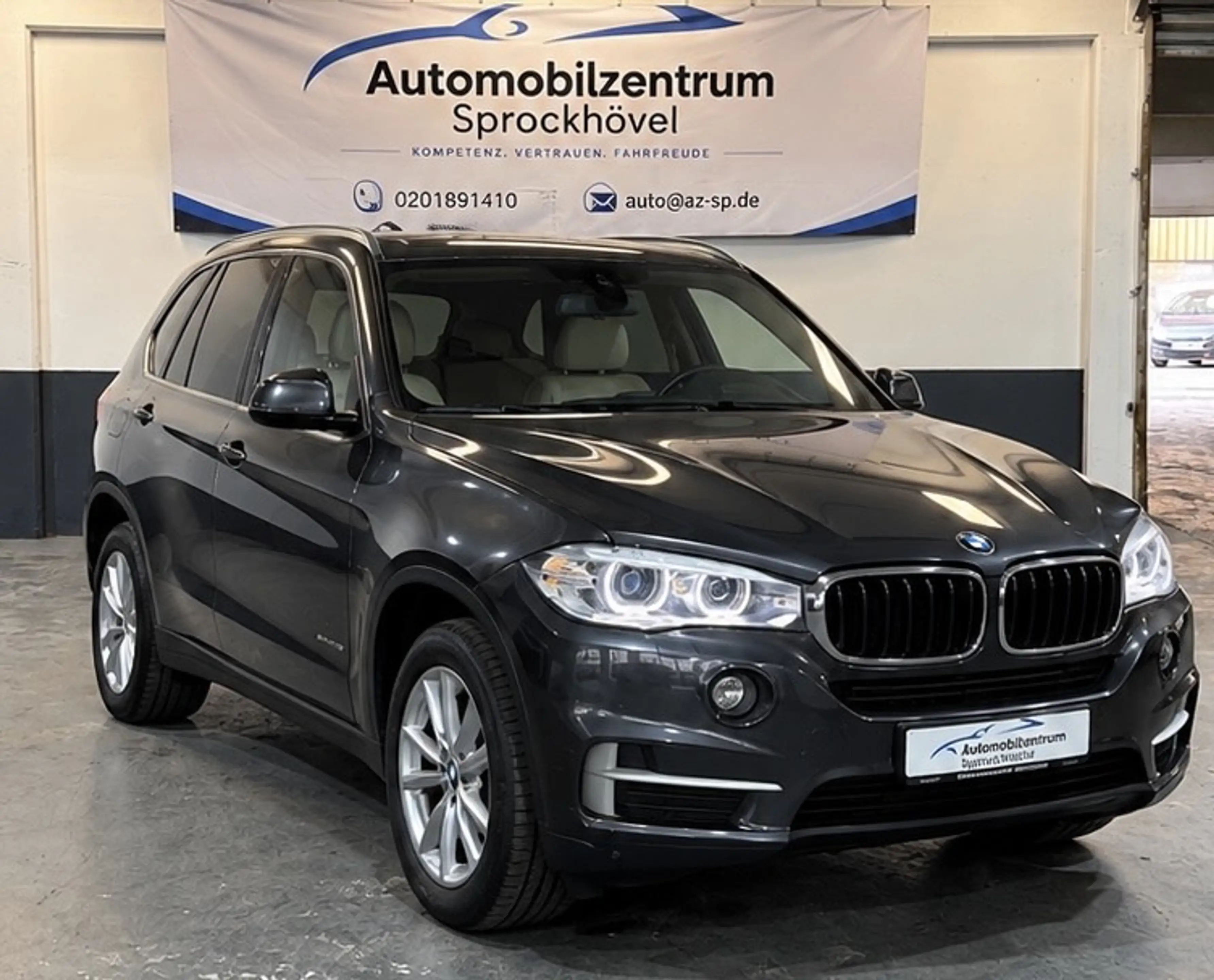BMW X5 XDrive 30 d 2 Vorbes. LED Xenon Navi PDC Leder All — photo 2