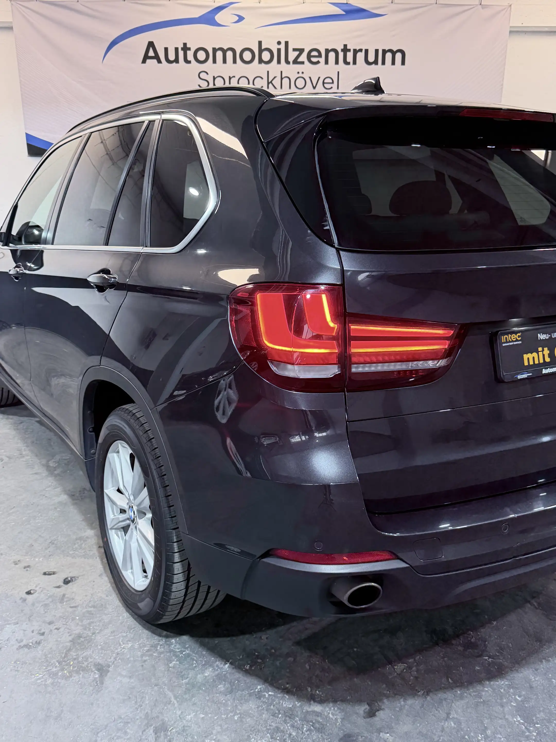BMW X5 XDrive 30 d 2 Vorbes. LED Xenon Navi PDC Leder All — photo 12