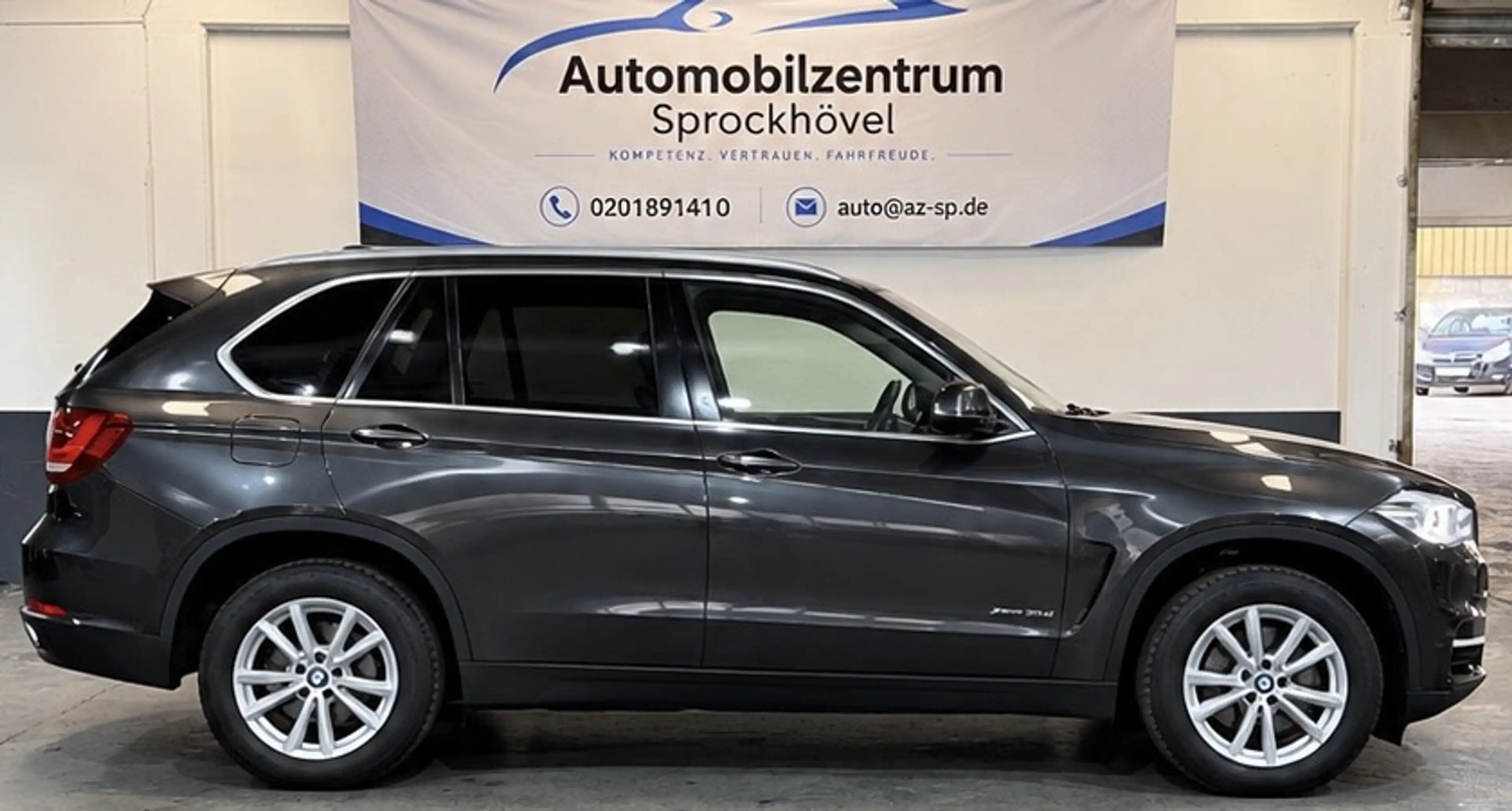 BMW X5 XDrive 30 d 2 Vorbes. LED Xenon Navi PDC Leder All — photo 7