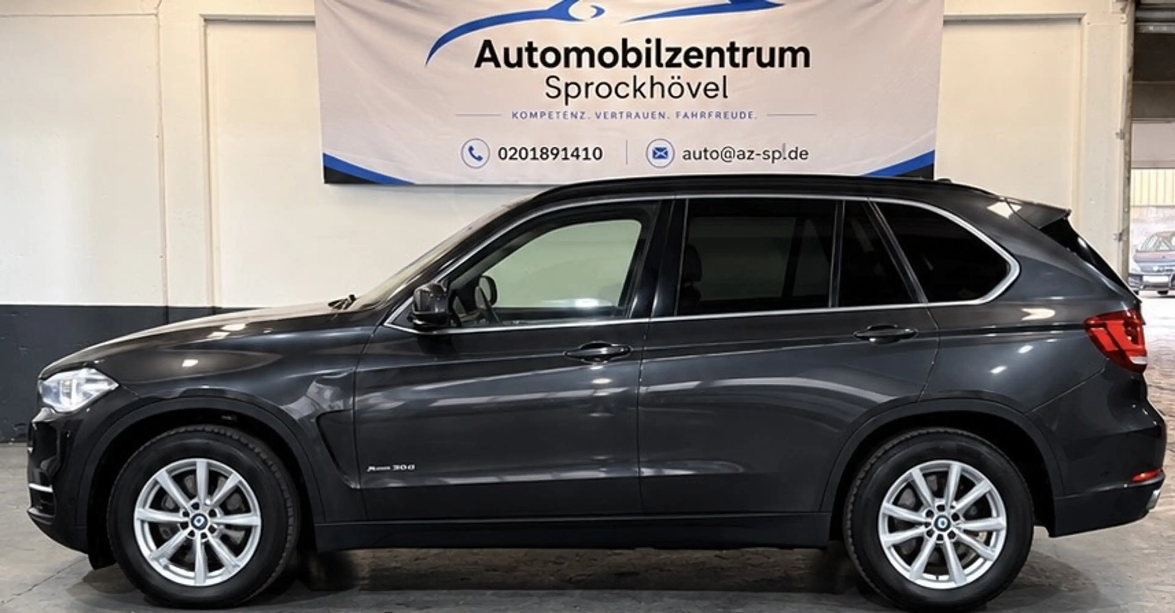 BMW X5 XDrive 30 d 2 Vorbes. LED Xenon Navi PDC Leder All — photo 6
