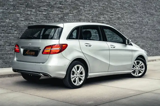 Mercedes-Benz B-Class view 2
