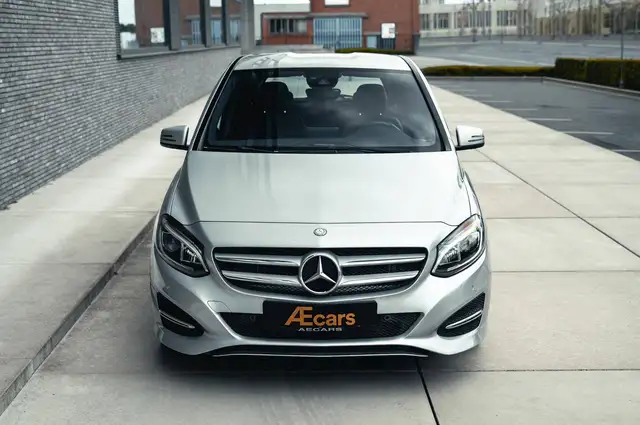 Mercedes-Benz B-Class view 8