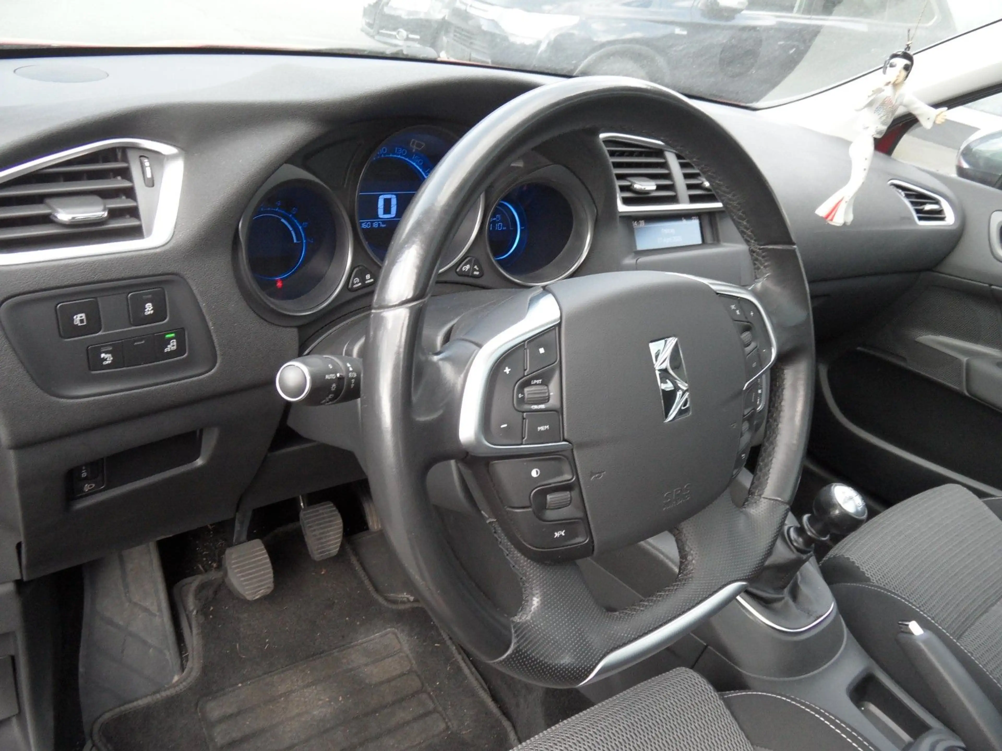 Citroen C4 Lim. Selection Panorama-Dach — photo 14