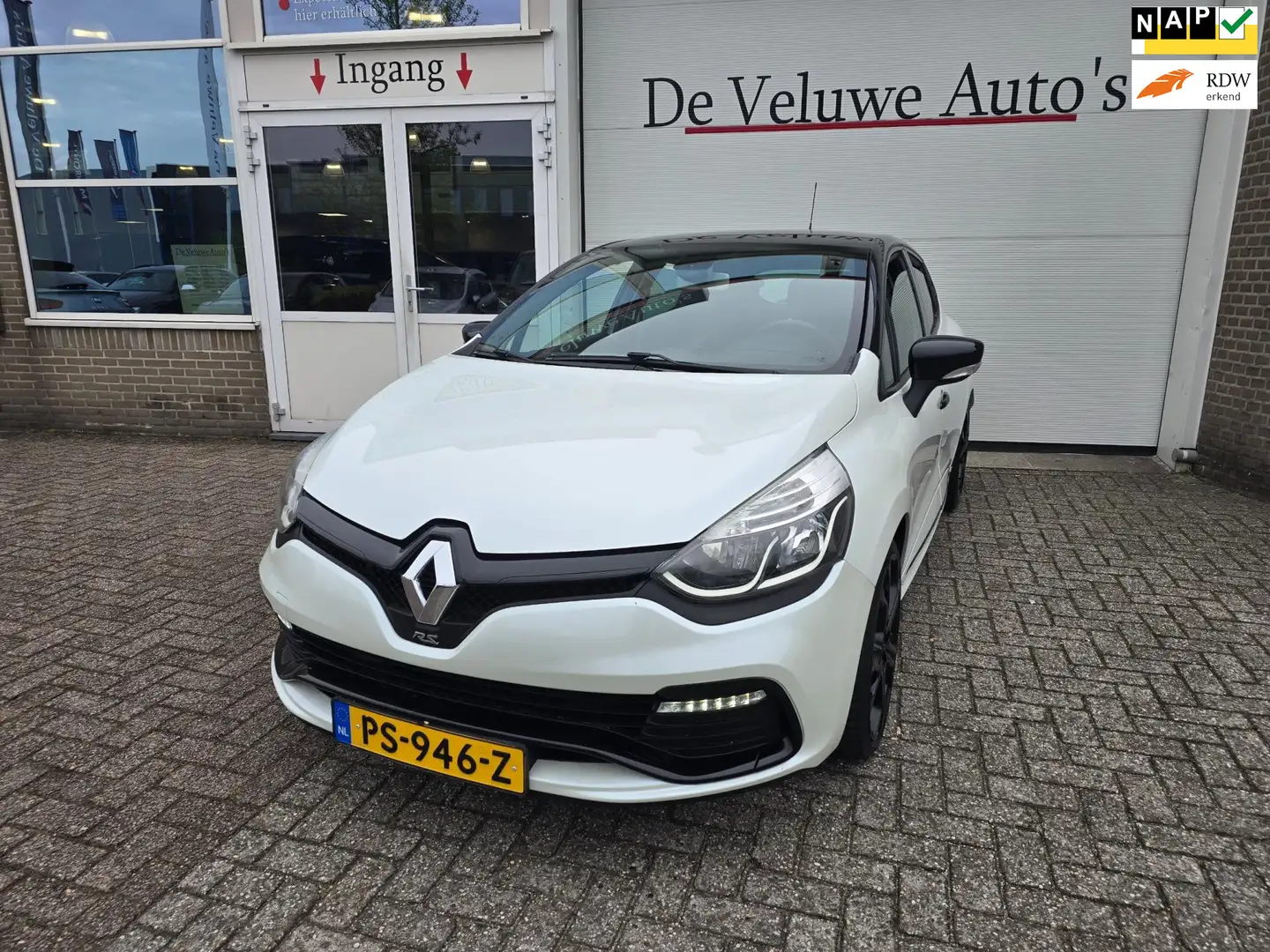 Renault Clio 1.6 R.S. Monaco GP 200 pk 240 Nm leder navi Wit - 1