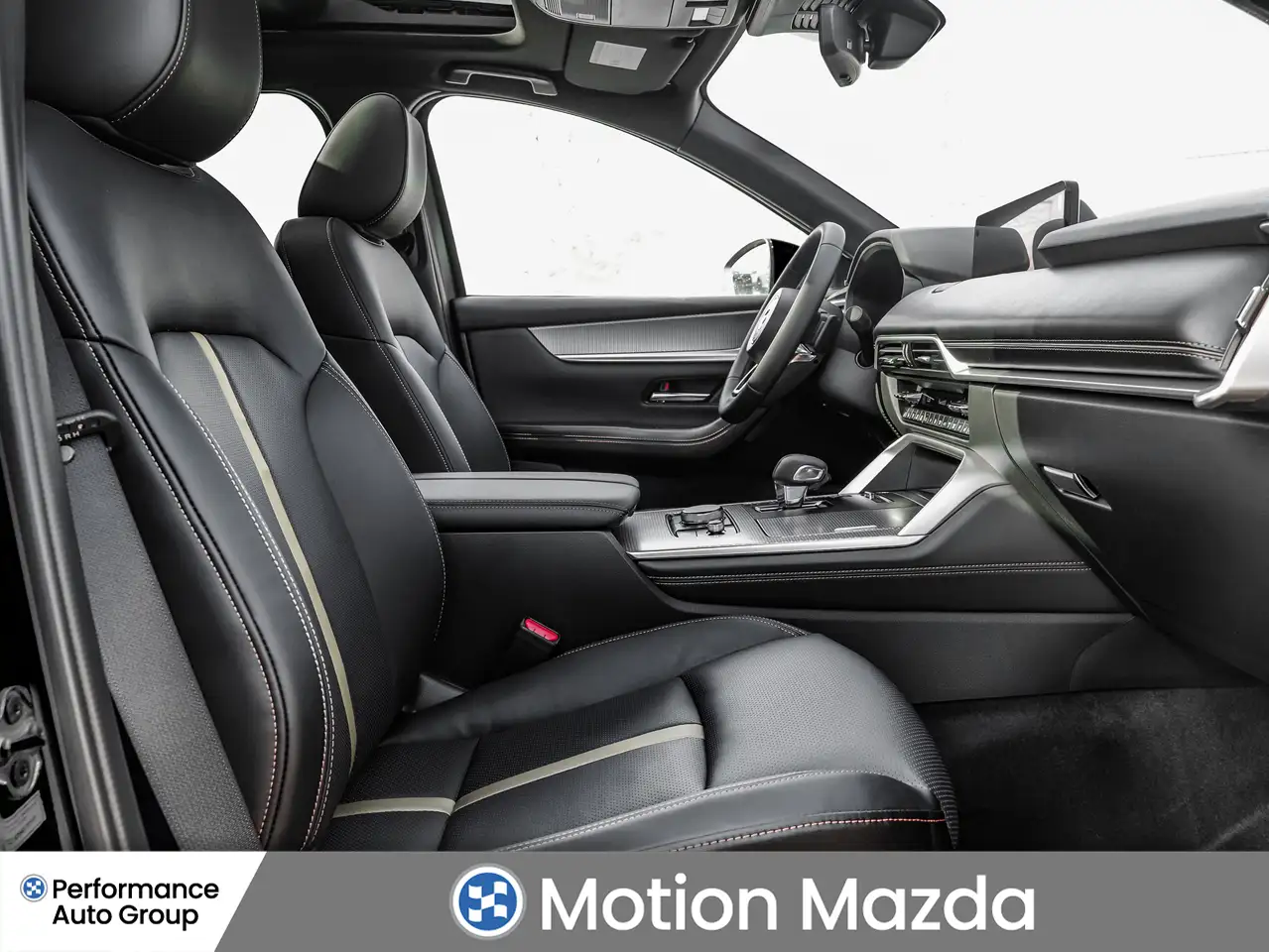 Mazda CX-90 PHEV снимка Mazda CX-90 PHEV