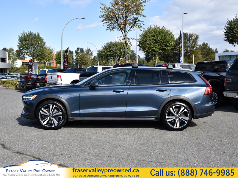 2019 Volvo V60 Cross Country
