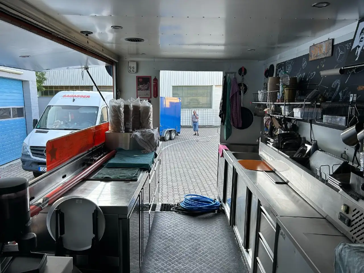 Mercedes-Benz Verkaufsfahrzeug / Food Truck, foto 9