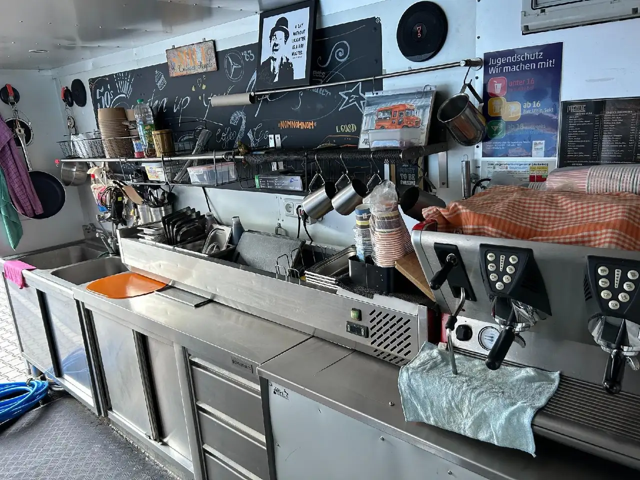 Mercedes-Benz Verkaufsfahrzeug / Food Truck, foto 10