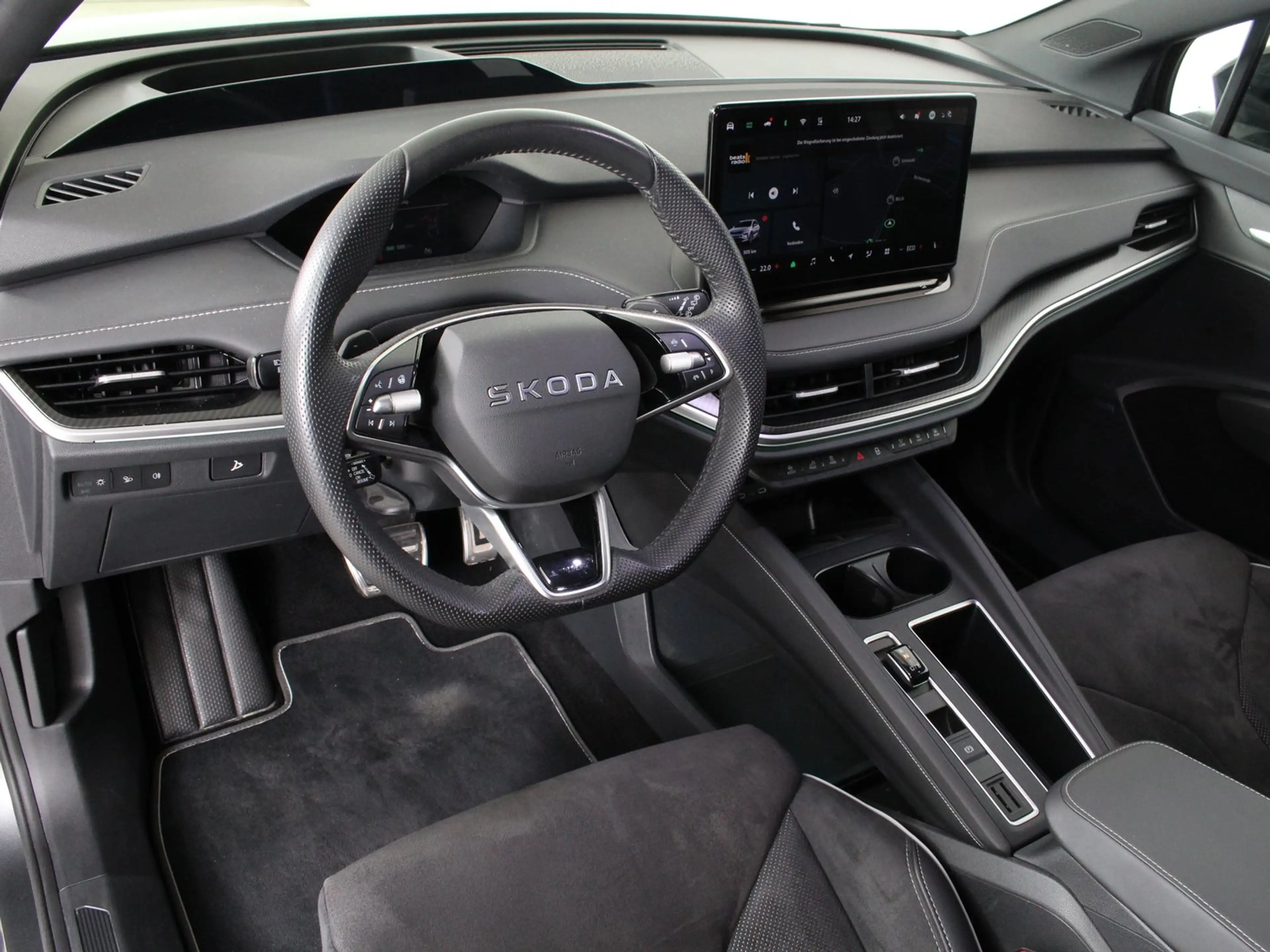 Skoda Enyaq Sportline 85x — photo 4