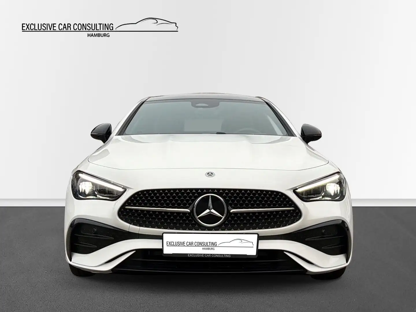 Mercedes-Benz CLE 200 Coupe AMG Line Advanced *PANO *Night*Mem Weiß - 2