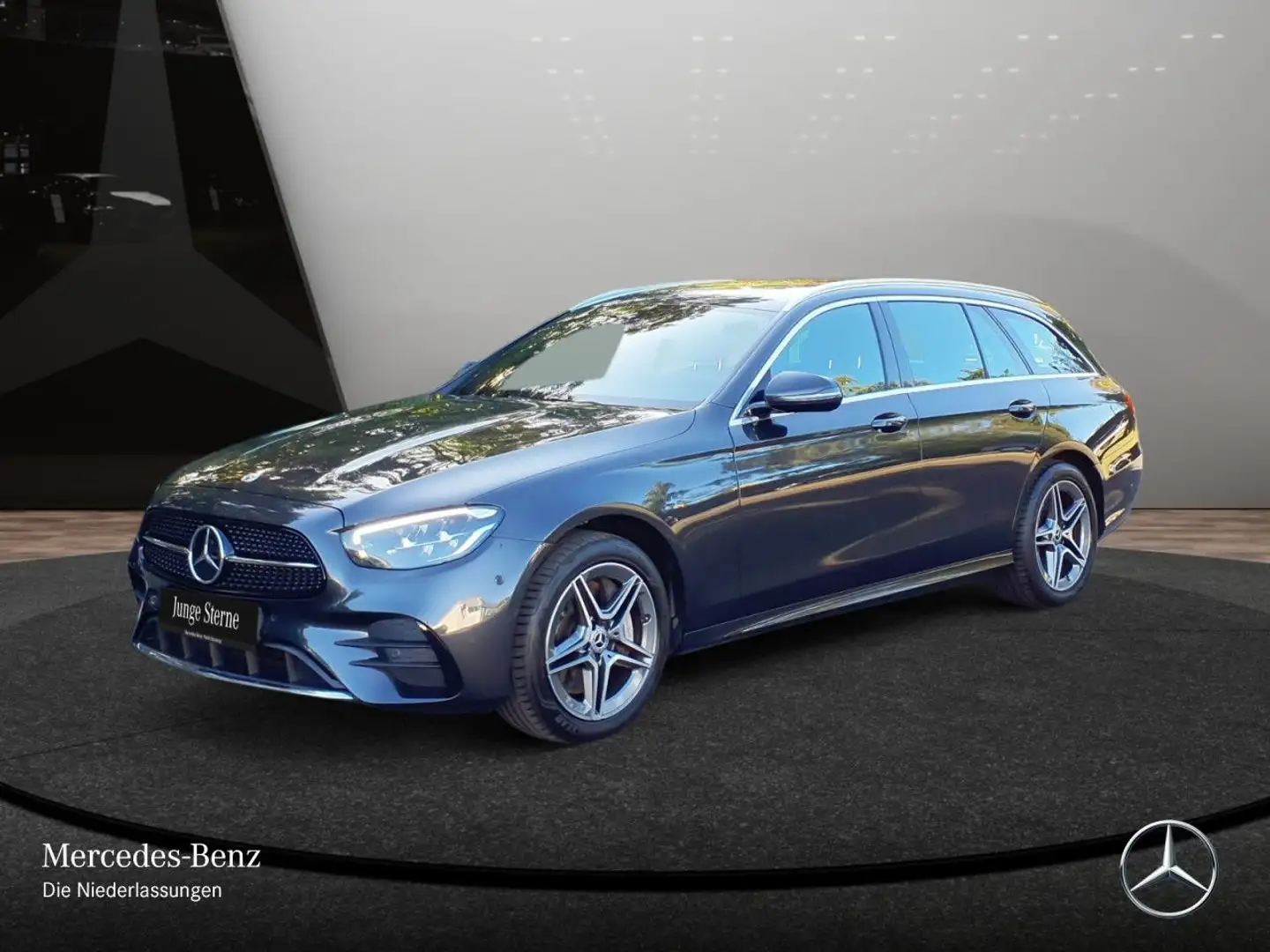 Mercedes-Benz E 300 de T AMG+AHK+LED+FAHRASS+KAMERA+9G Grau - 2