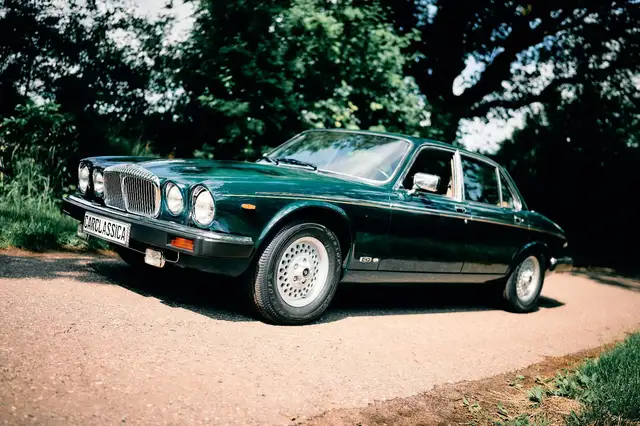 Jaguar Daimler Double Six V12 5,3l