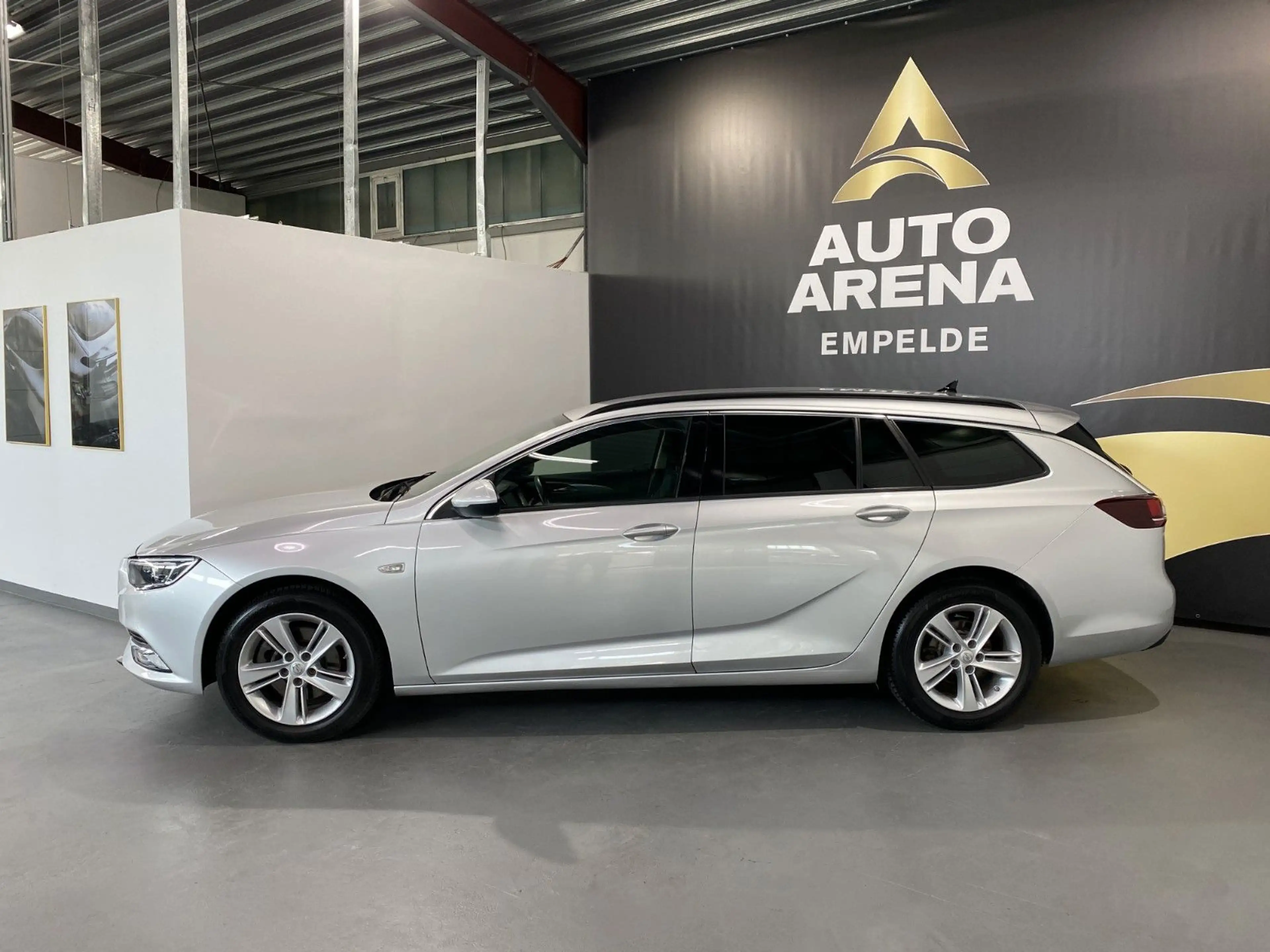Opel Insignia B 2.0 CDTI Aut. Sports Tourer Edition — photo 4