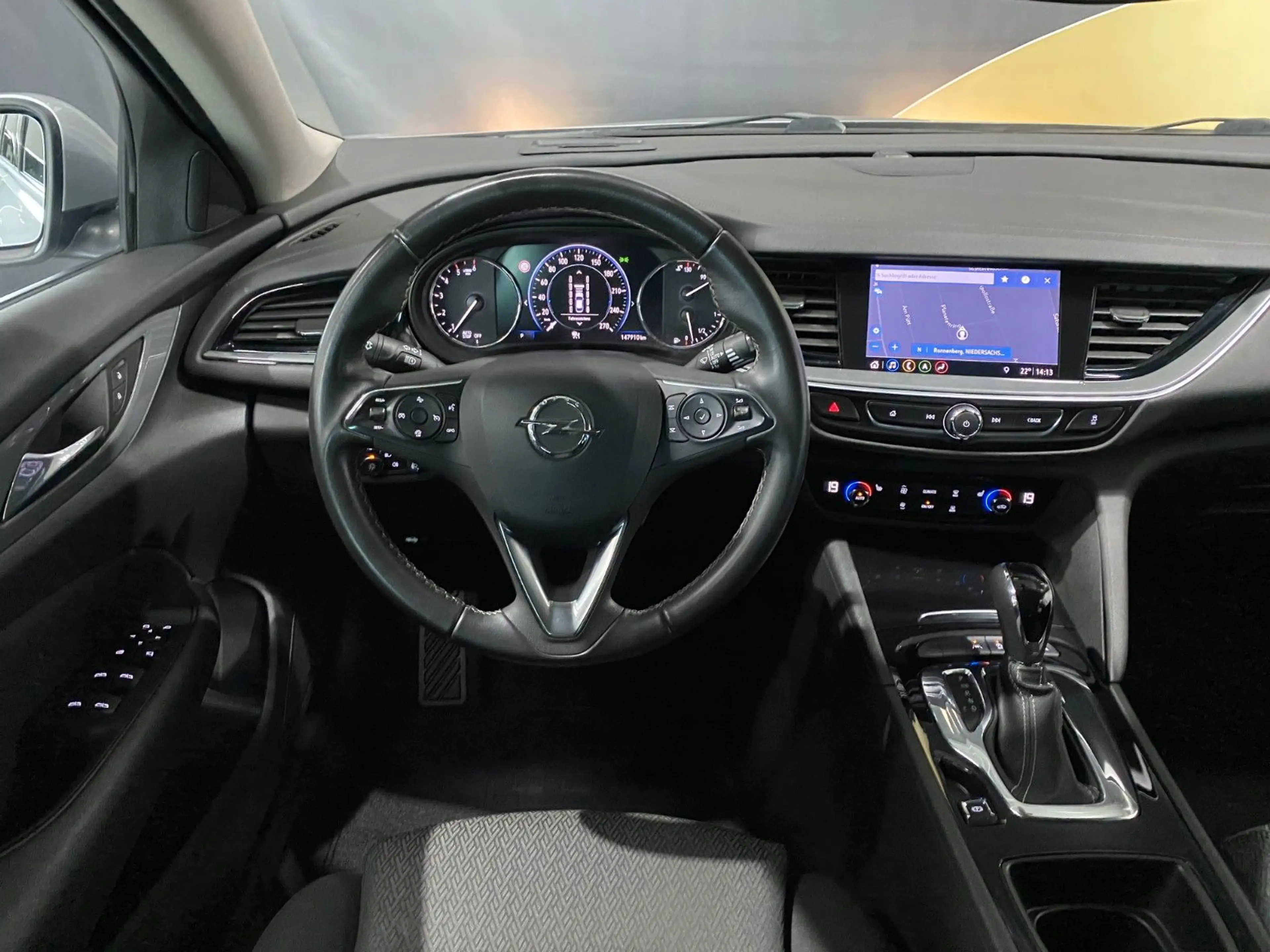 Opel Insignia B 2.0 CDTI Aut. Sports Tourer Edition — photo 15