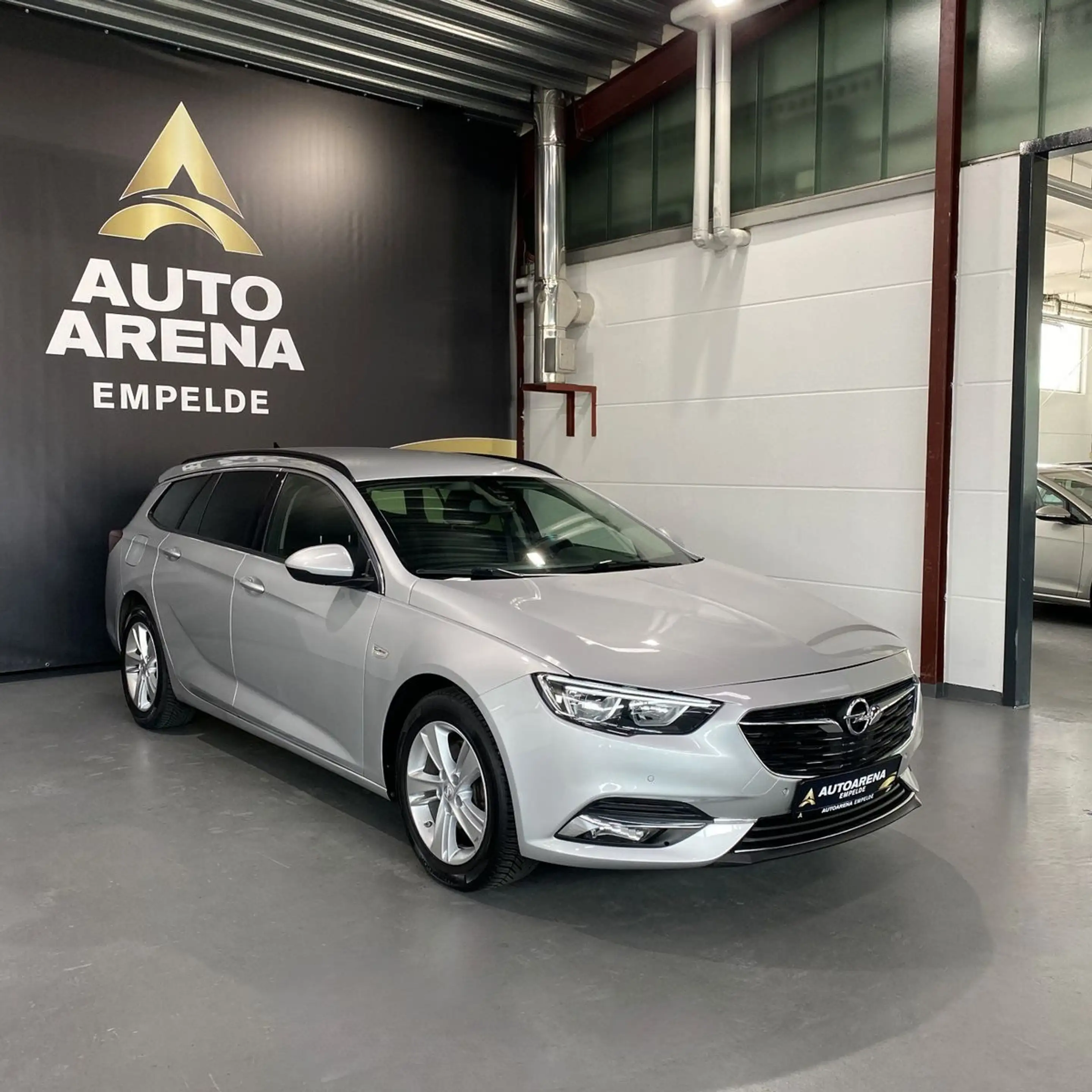 Opel Insignia B 2.0 CDTI Aut. Sports Tourer Edition — photo 3