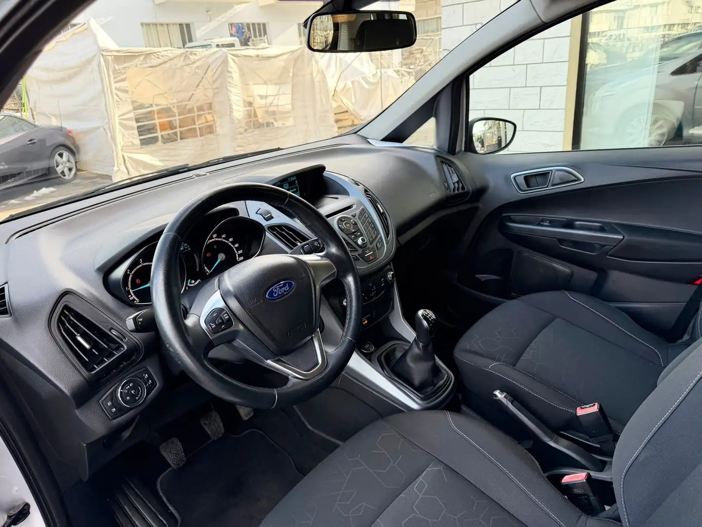 Ford B-Max 1.5 tdci Business 2017 Silber - 2