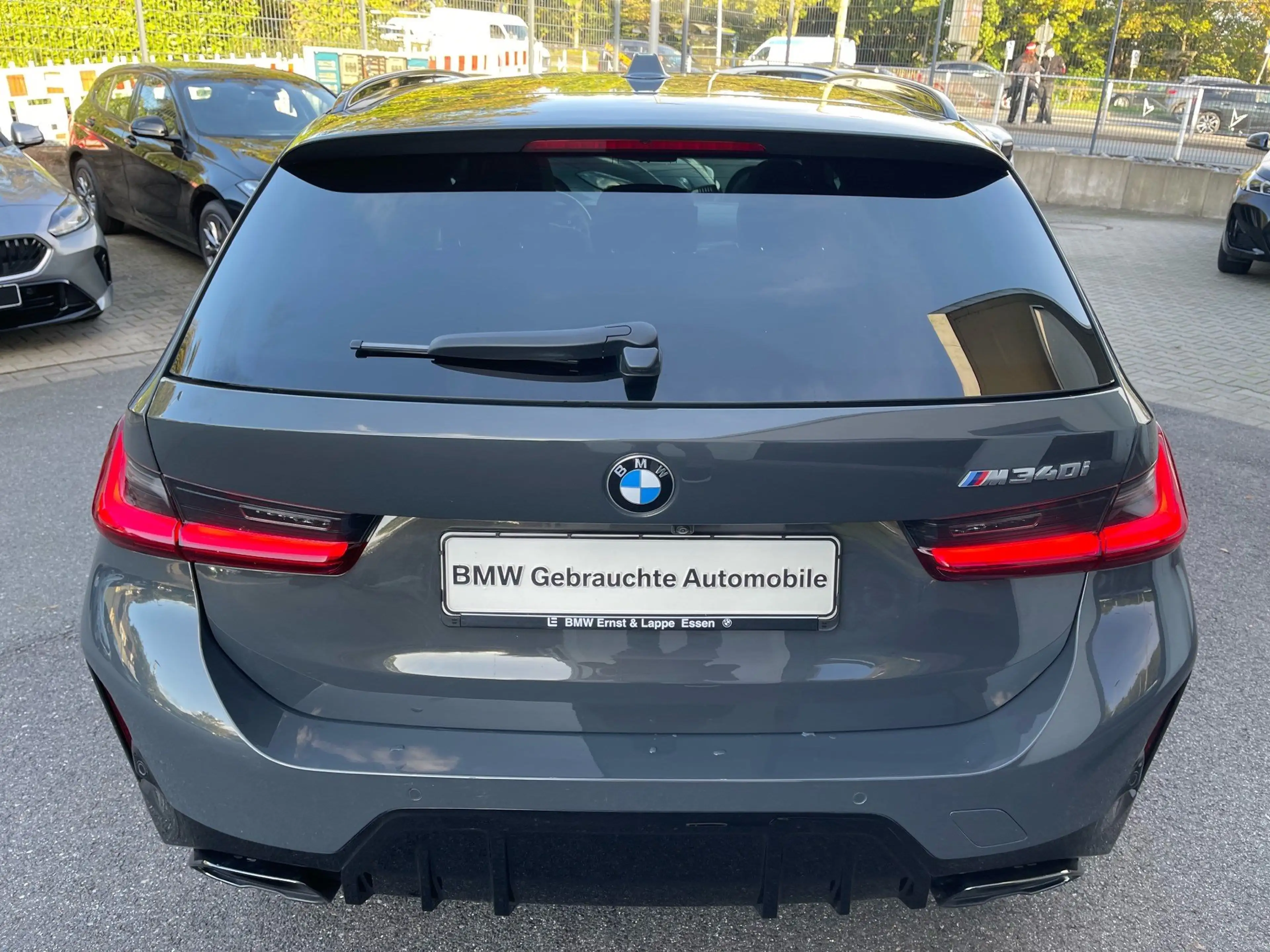 BMW 340 M340i xDrive Touring || AHK Pano el.Sitze H&K — photo 26