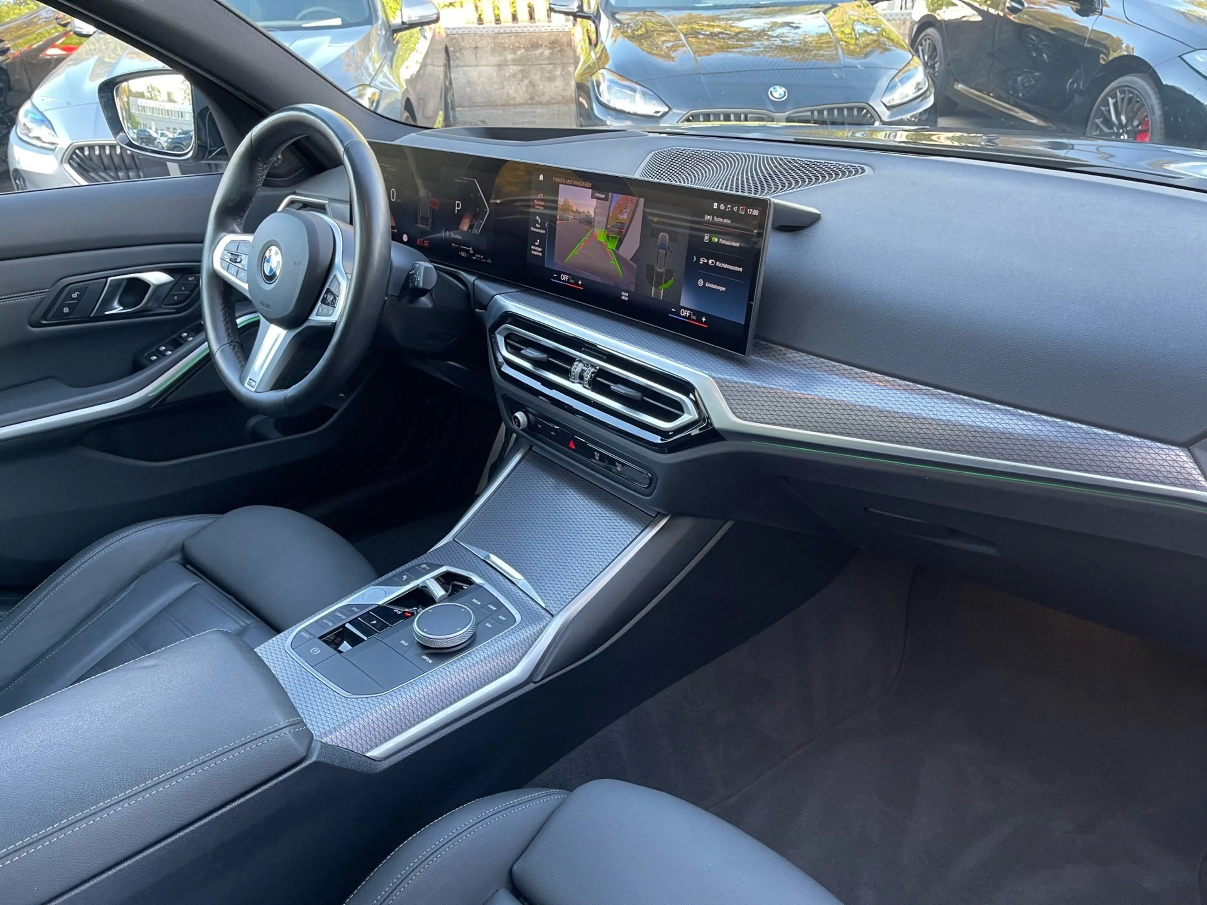 BMW 340 M340i xDrive Touring || AHK Pano el.Sitze H&K — photo 6