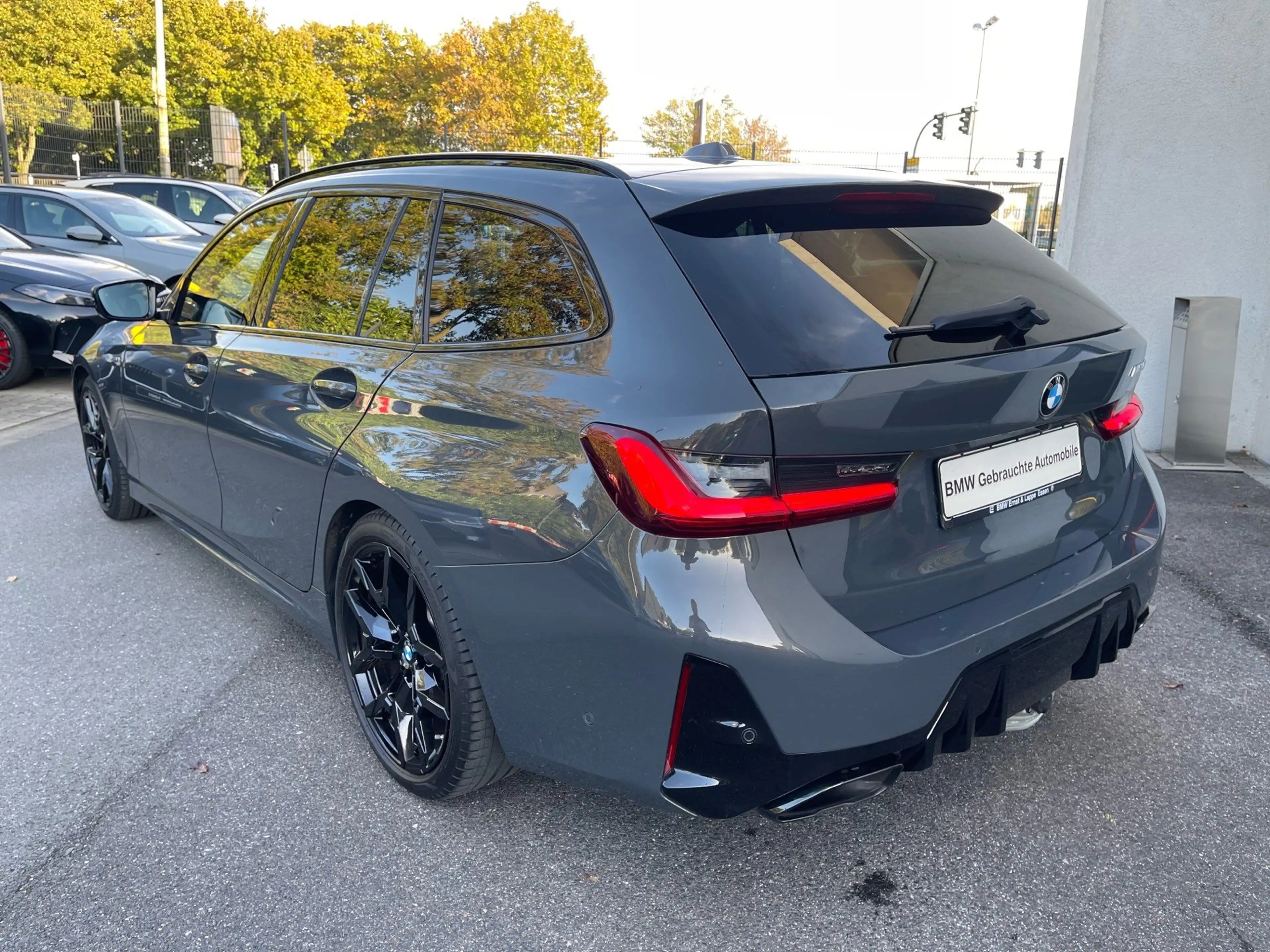 BMW 340 M340i xDrive Touring || AHK Pano el.Sitze H&K — photo 29