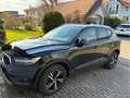 Volvo XC40 XC40 D4 Momentum AWD Geartronic Momentum Schwarz - thumbnail 1