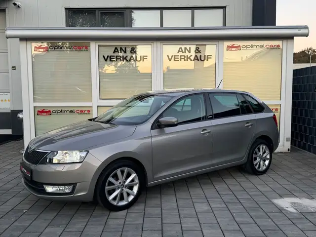 Skoda Rapid/Spaceback Spaceback Joy/DSG/Klima/Bi-Xen/Sitzheizung