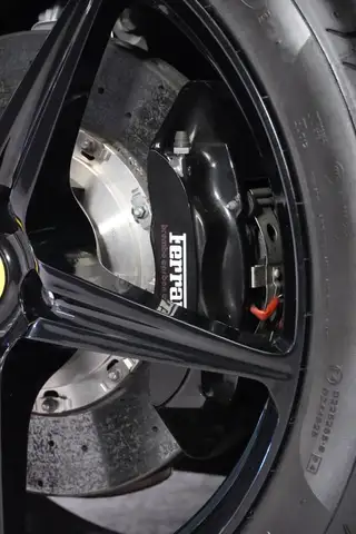 Ferrari 458 Italia Ansicht 24