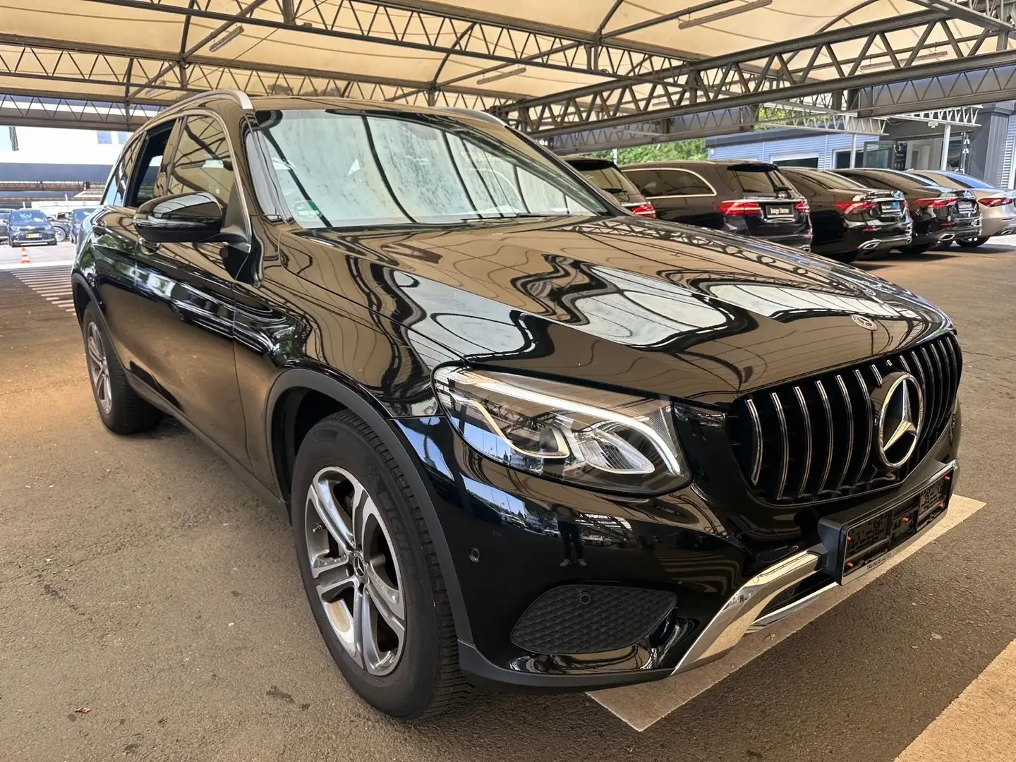 Mercedes-Benz GLC 250 4Matic 9G-TRONIC - 2