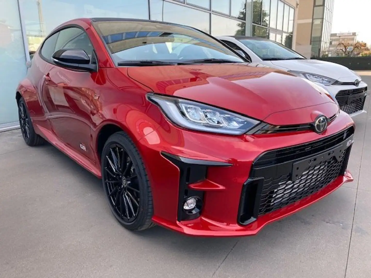 Toyota Yaris GR Turbo 4x4 261cv Circuit nazionale italiana Rosso - 2