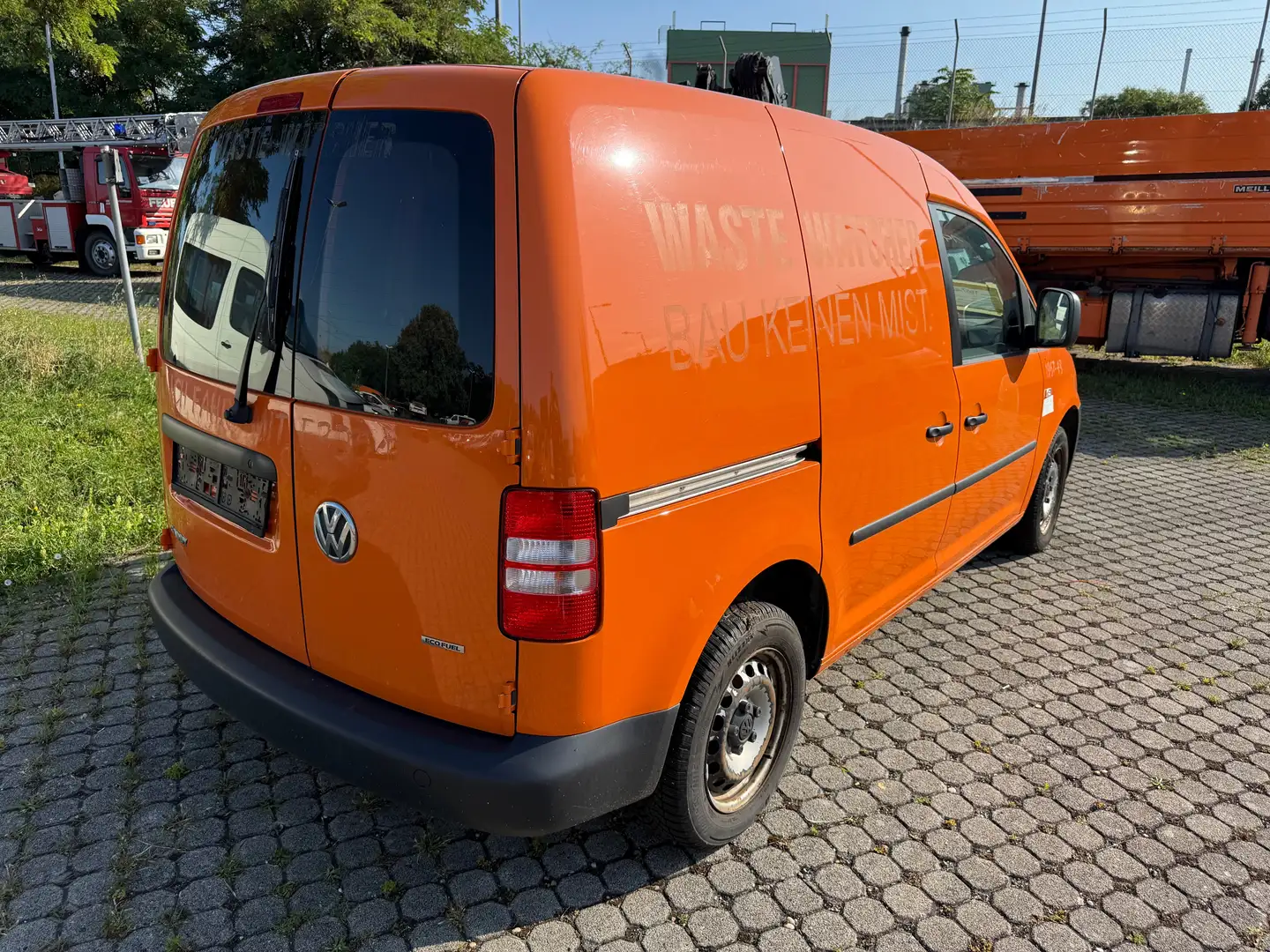 Volkswagen Caddy Caddy Kombi Highline 2,0 EcoFuel Highline Orange - 1