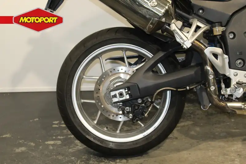 Triumph Tiger 1050 - foto 5