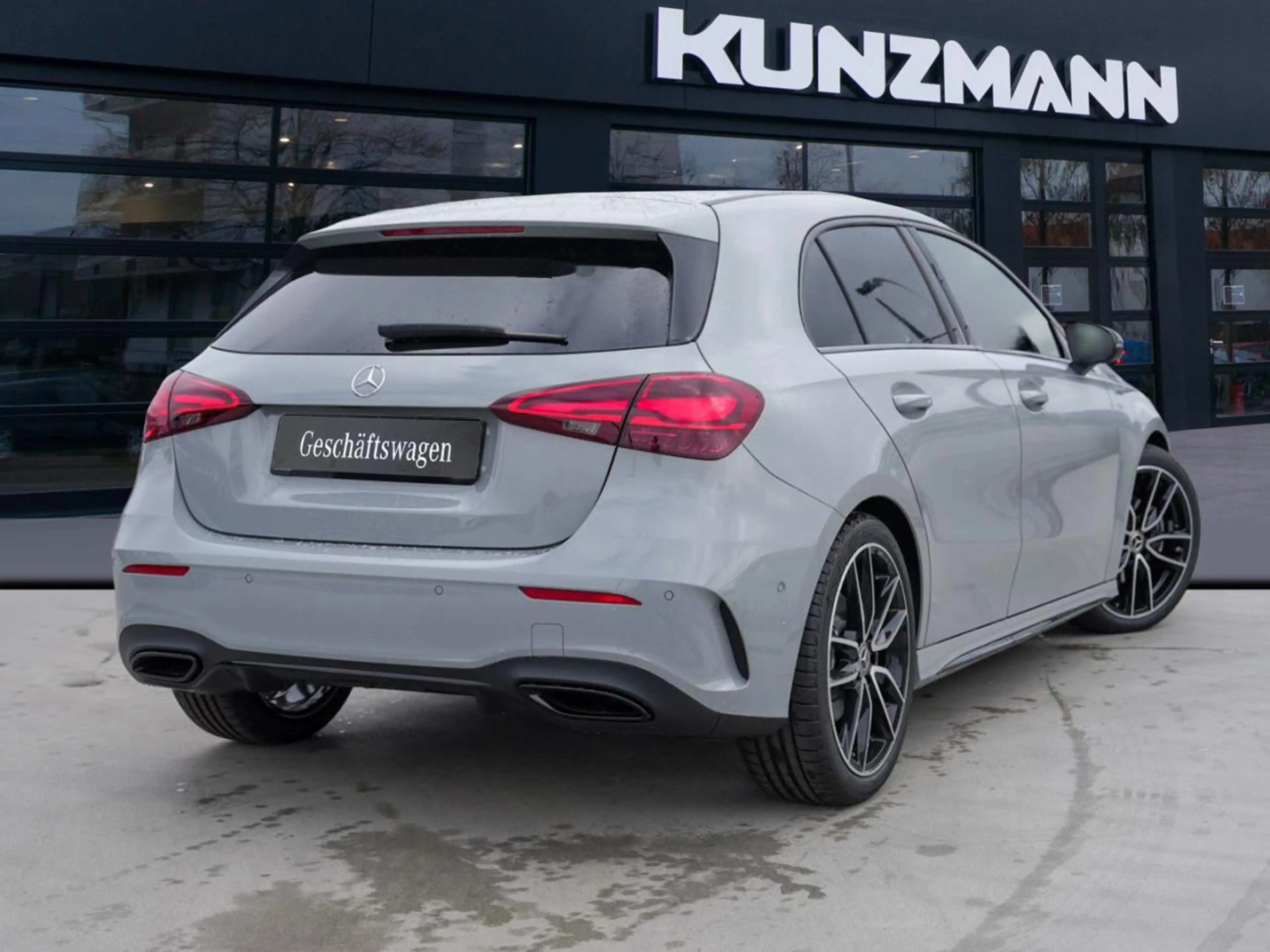 Mercedes-Benz A 200 AMG Night Distronic Kamera AHK — photo 3