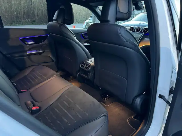 Mercedes-Benz GLC view 10