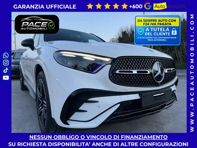 Mercedes-Benz GLC 200 4M NIGHT PACKET AMG PREMIUM TETTO KAMERA PDC ACC