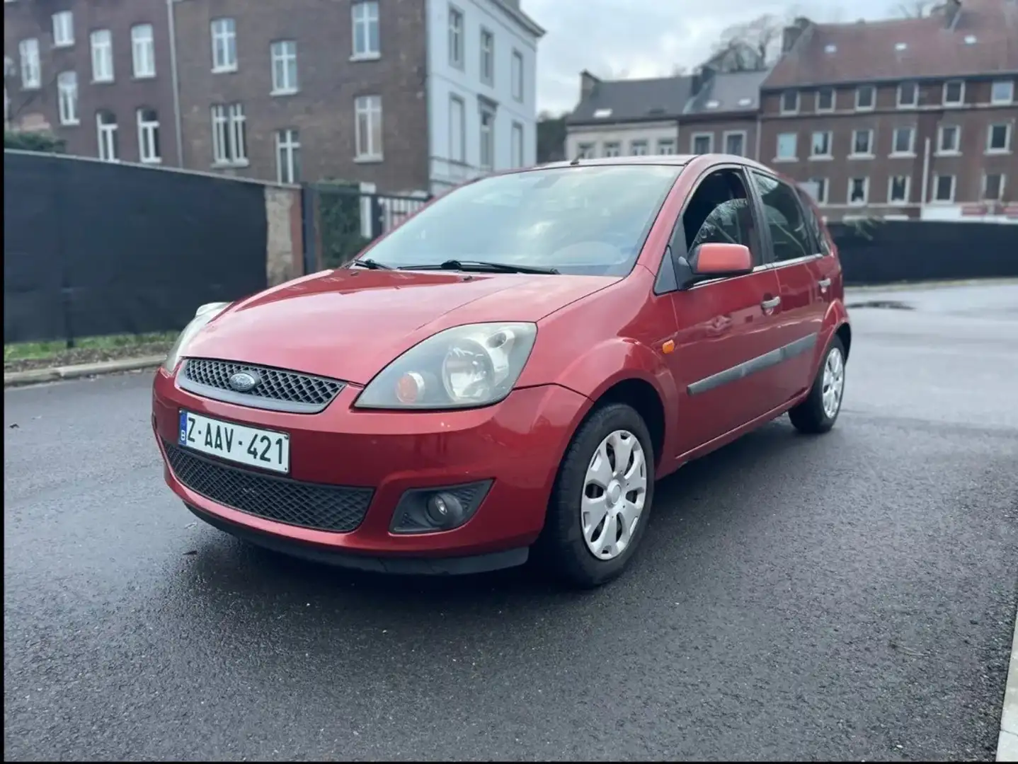 Ford Fiesta 1.4 Rouge - 1