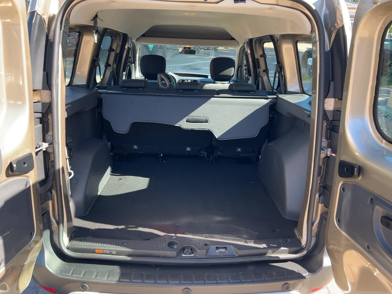 Dacia Dokker 1.5 BLUE dCi 95 Stepway — photo 11