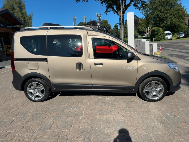 Dacia Dokker 1.5 BLUE dCi 95 Stepway — photo 5