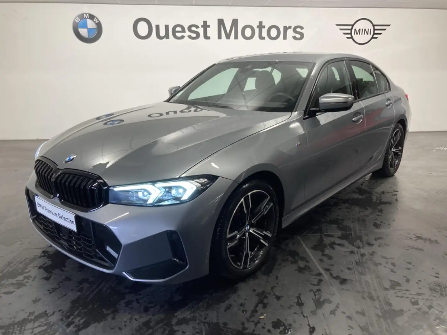 BMW 318 318dA 150ch M Sport Gris - 1