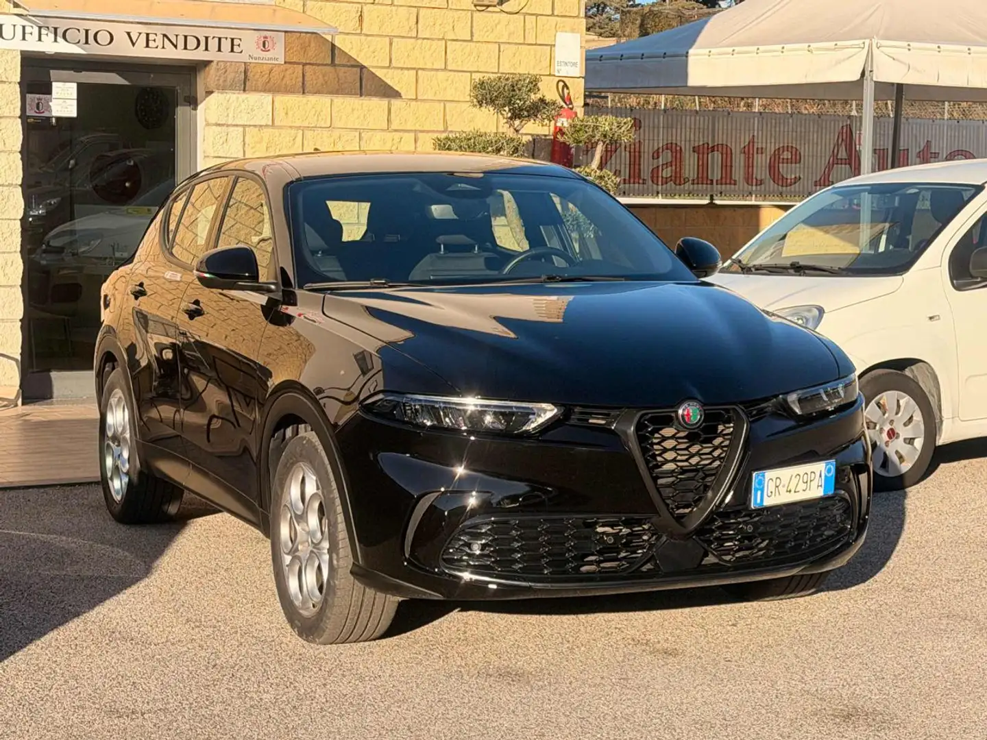 Alfa Romeo Tonale 1.5 130 CV MHEV TCT7 Sprint Nero - 1