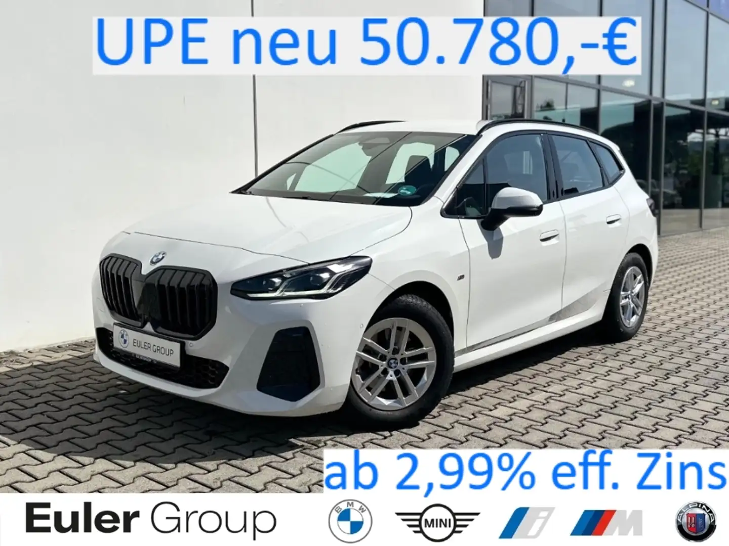 BMW 220 Active Tourer iA M Sportpaket HUD AD AHK-klappbar Weiß - 1