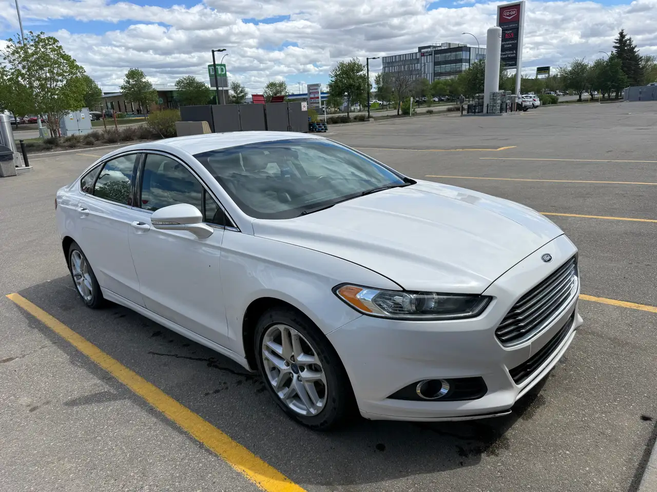 Ford Fusion снимка Ford Fusion