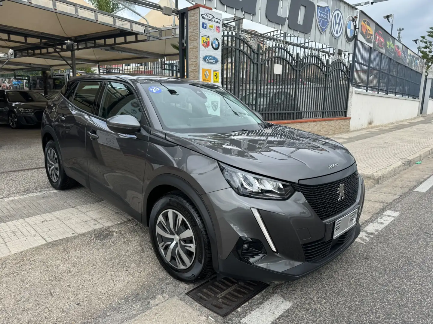 Peugeot 2008 BlueHDi 110 S&S Allure Grigio - 2