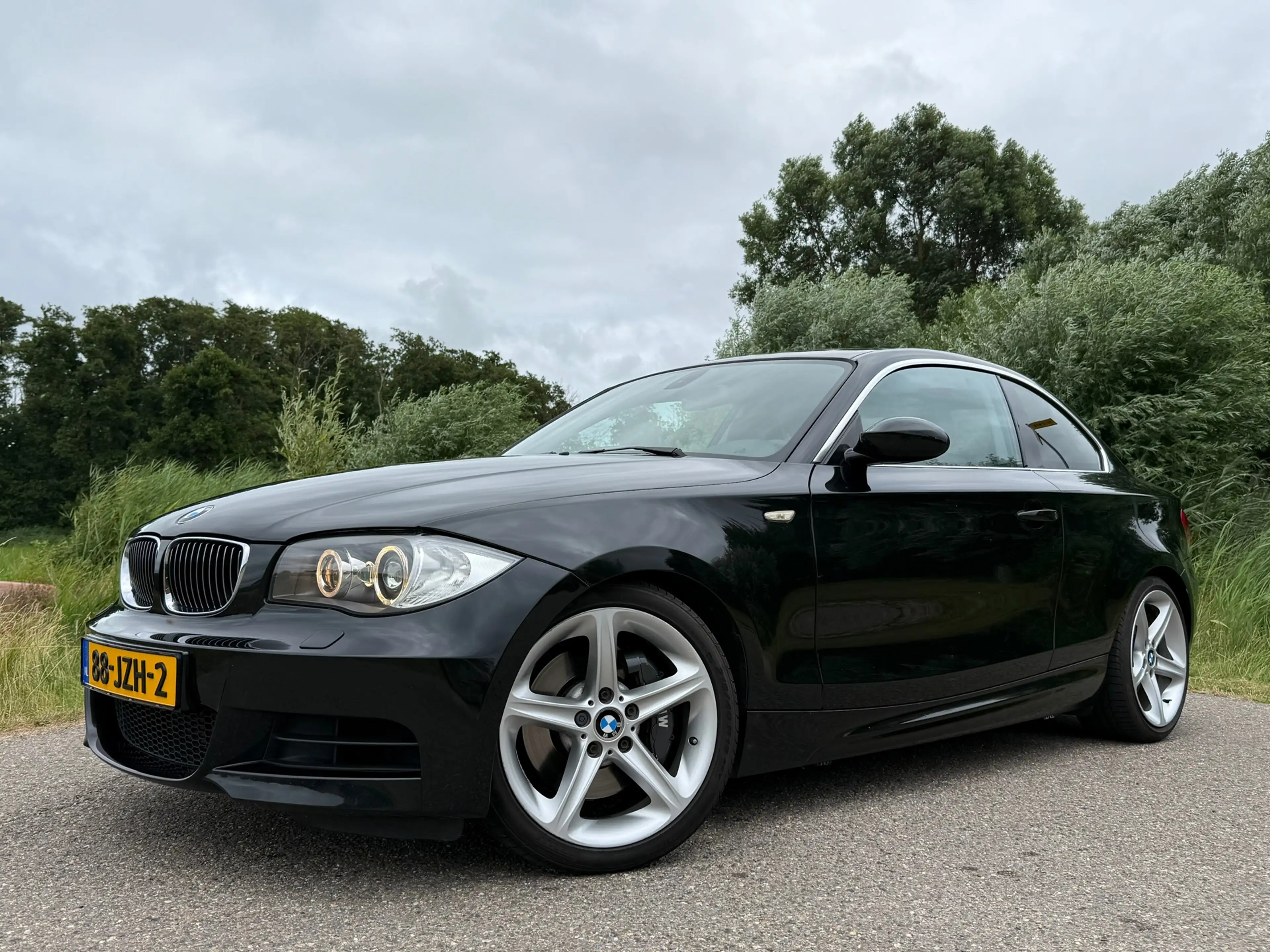 BMW 135 1-serie Coupé 135i High Executive | Origineel NL |