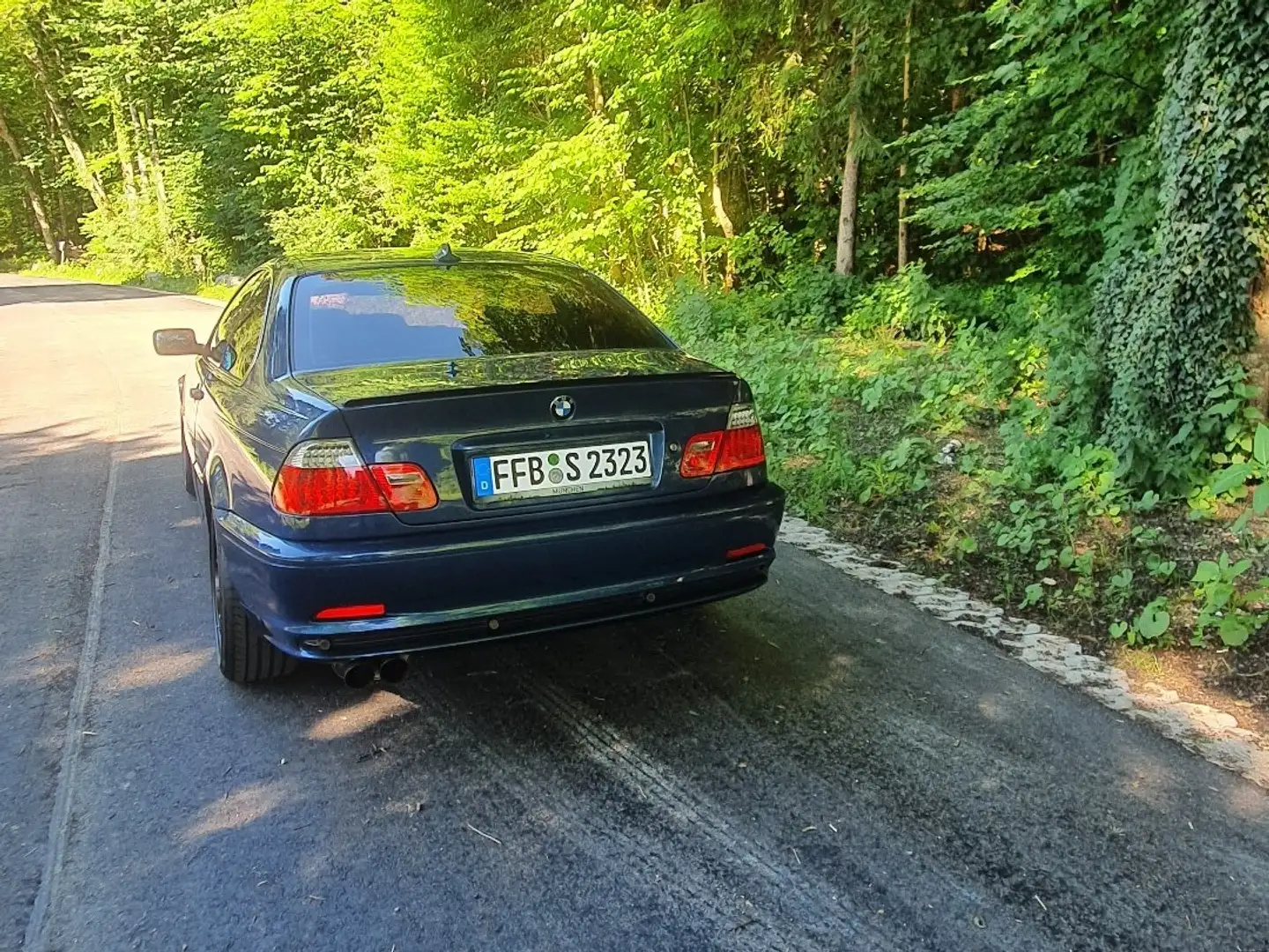 BMW 328 328i Blau - 2