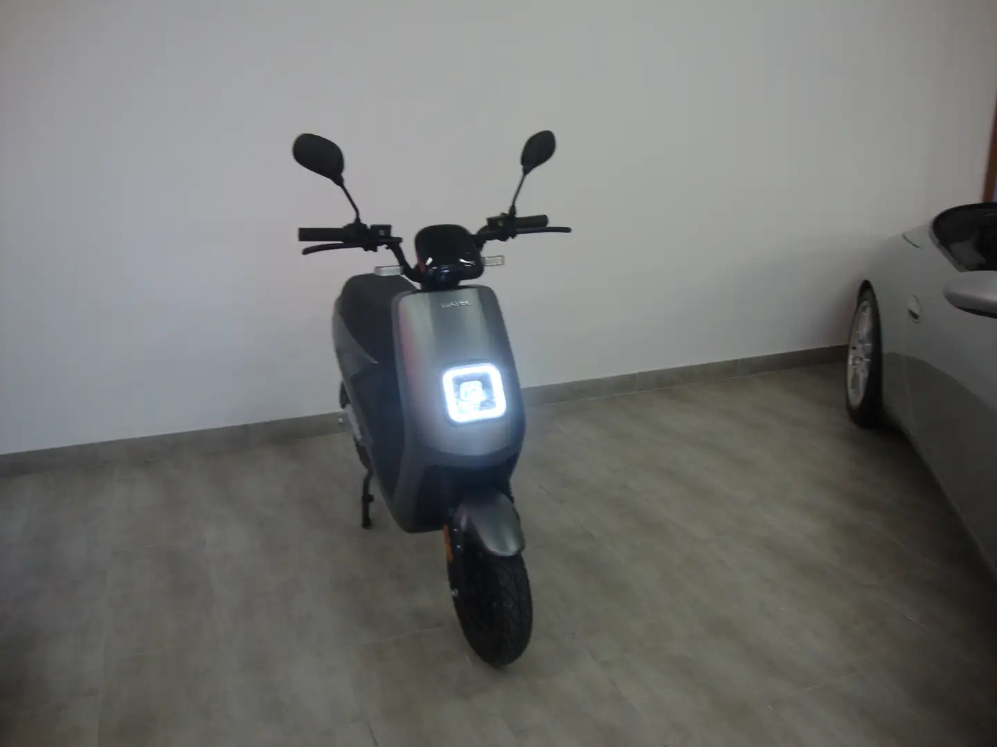 Altro Wayell LX04 full electric con bauletto Grigio - 1