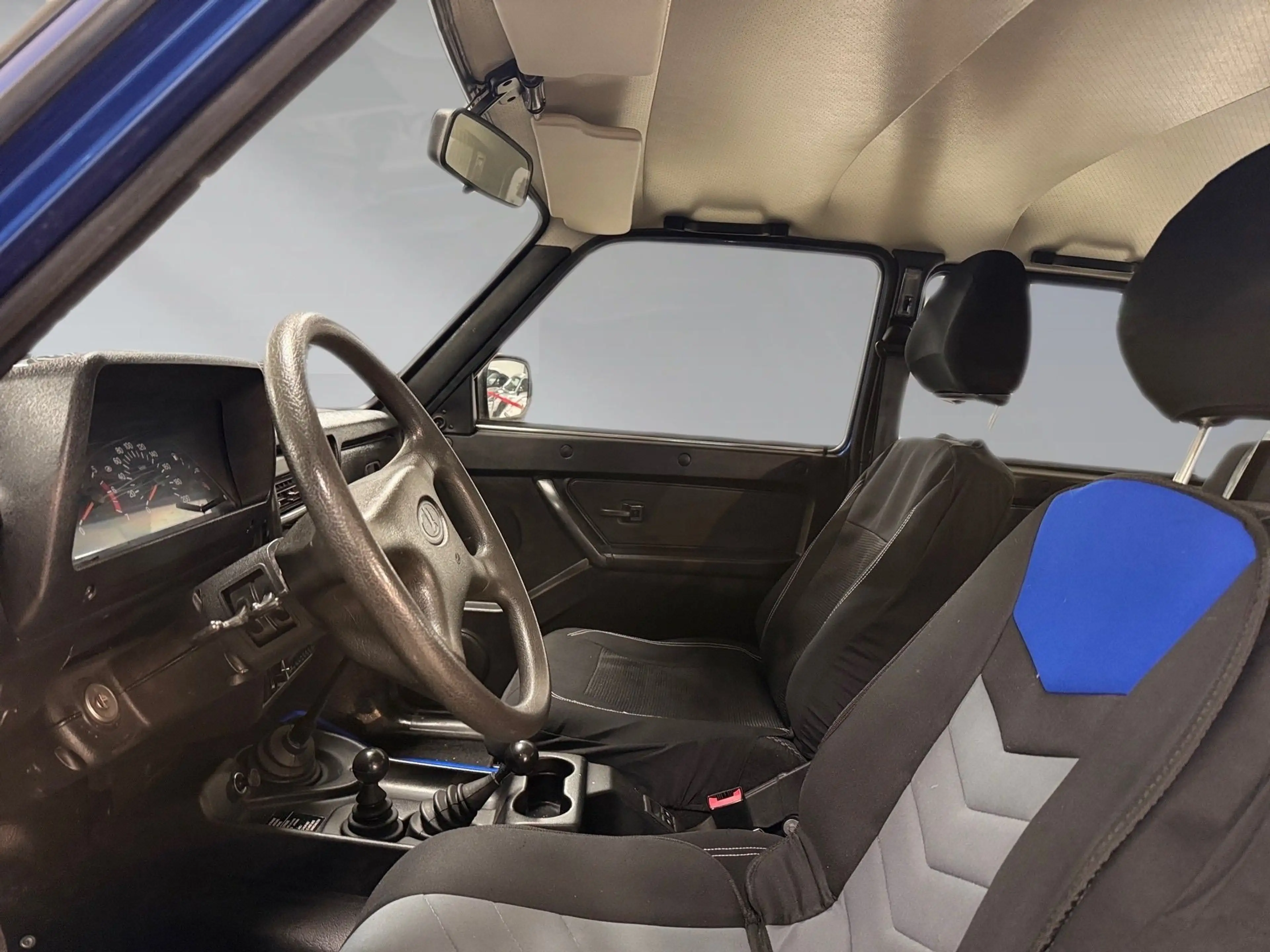 Lada Taiga Taiga1.7 4x4 12 Monate Garantie — photo 10