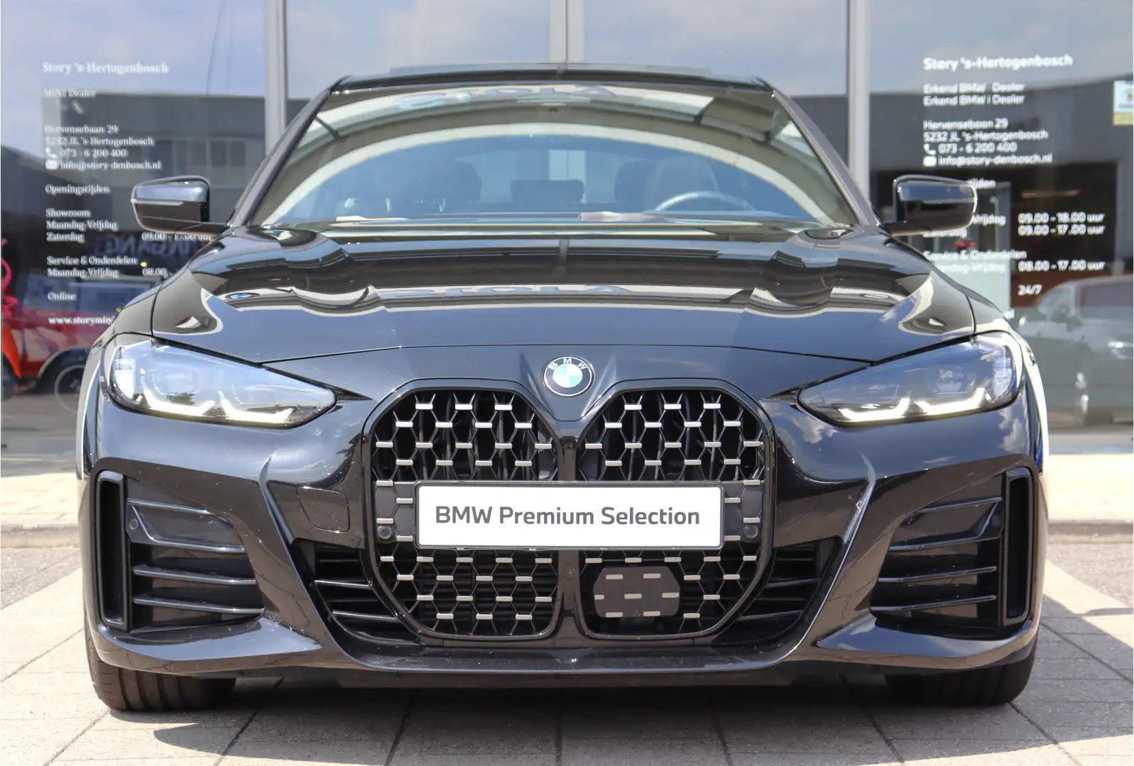 BMW 420 4 Seri Gran Coupé 420i High Executive M Sport Auto Zwart - 2