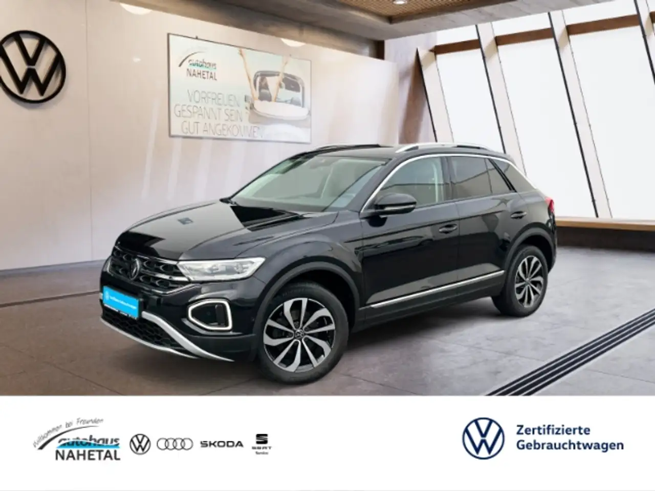 Volkswagen T-Roc, фото 1